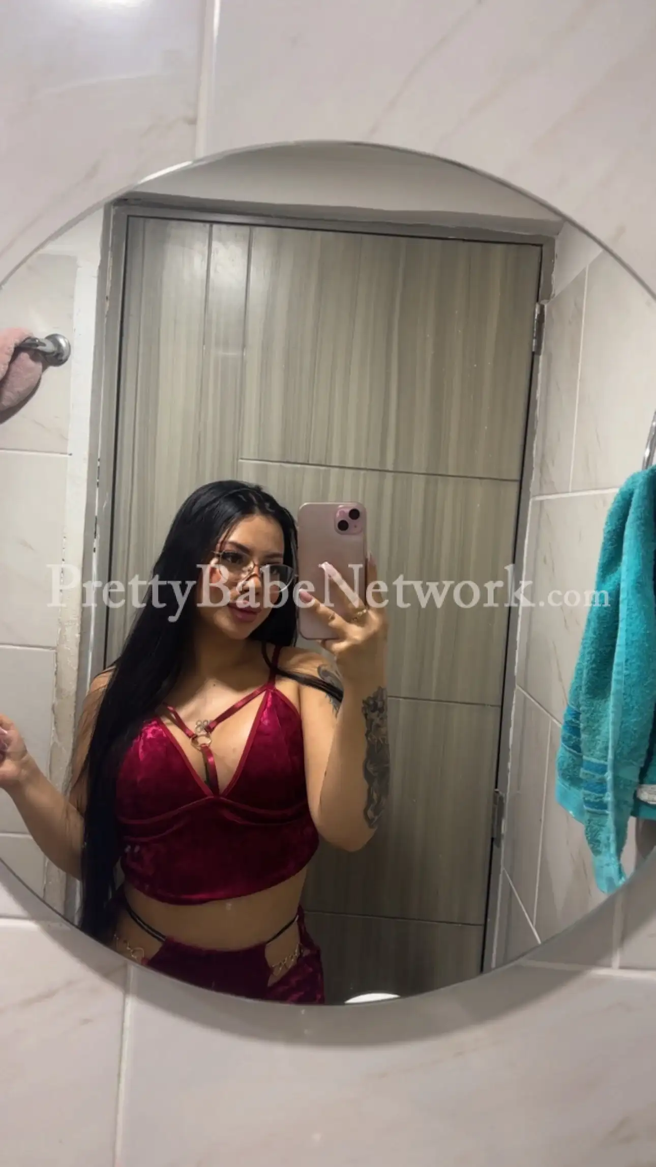 VIP Noida Escort Girl Sanya For Intense Dating and Sex